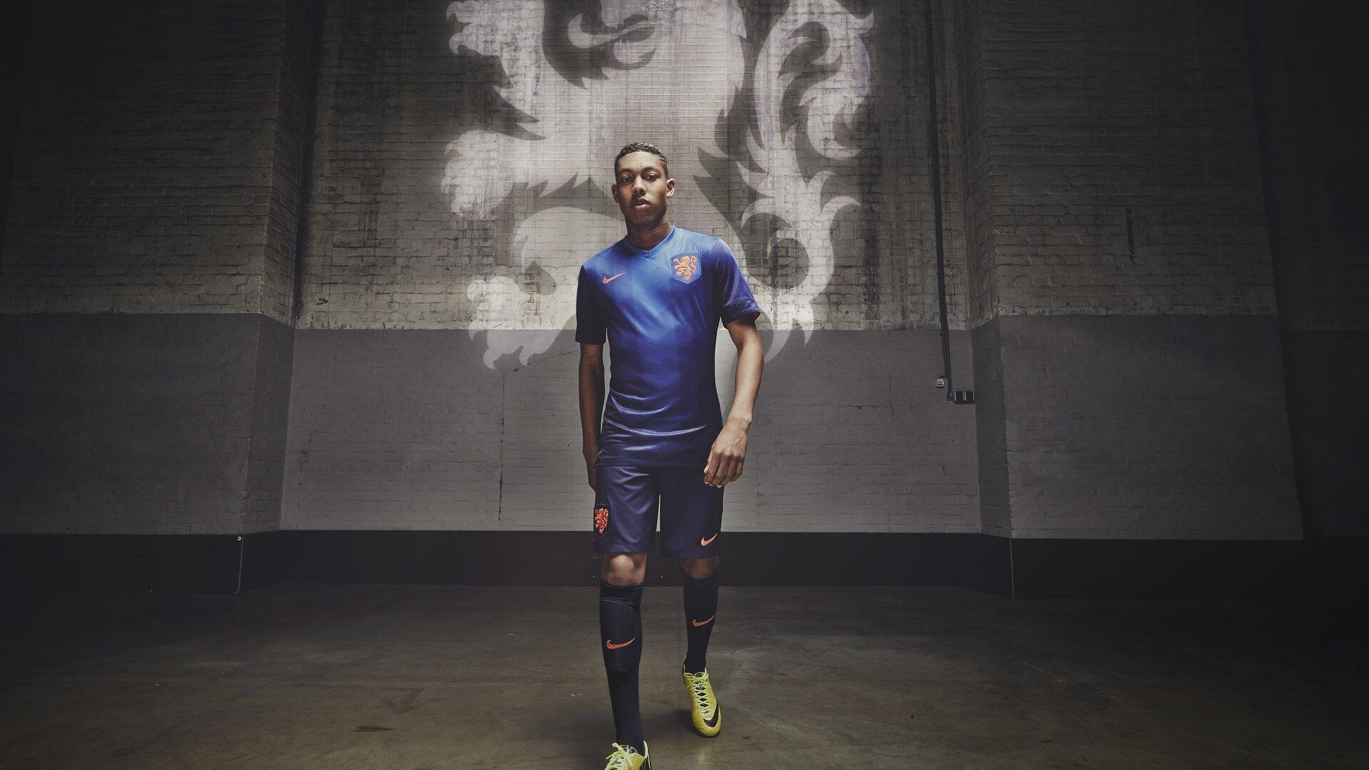 切尔西青训危机升级，名记曝德拉普伤情反复，紧急召回吉乌或成解决方案